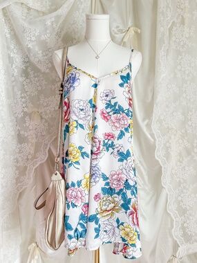 MinkPink White Floral Slip Dress Cottagecore Y2K Style Floral Sundress